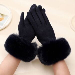 1 Pair Women's White High-Density Faux Wool Warm Gloves With Touchscreen Functio